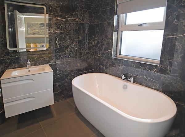 Moy Hotel Фоксфорд Екстериор снимка